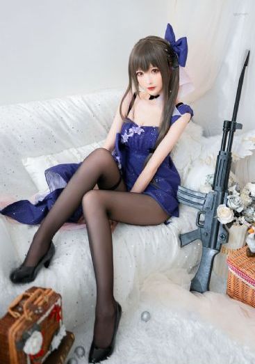 不戴乳罩的丰满已婚妇女2
